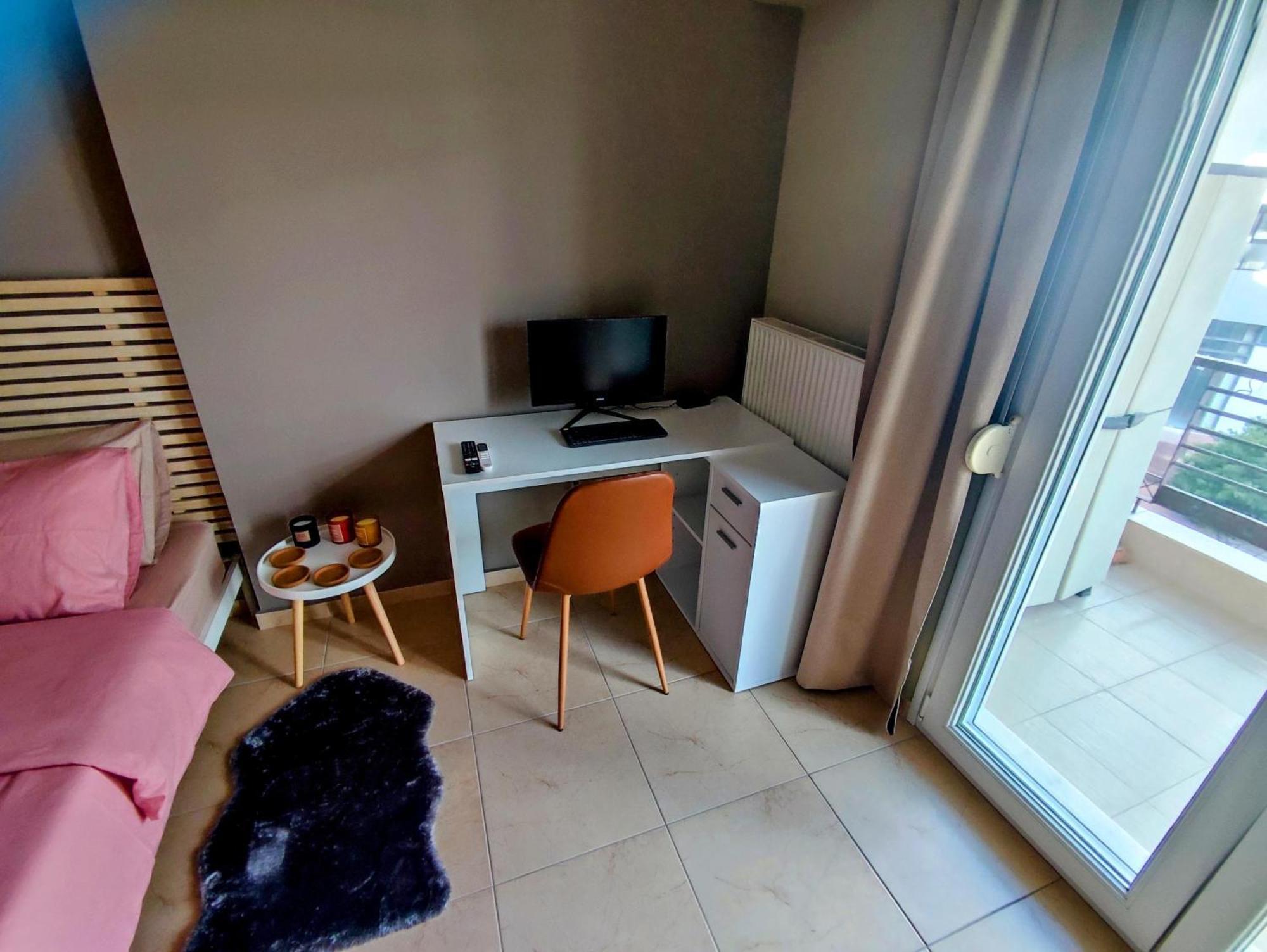 Cozy Apt! Friends & Family - Private Paid Parking Thessaloníki Eksteriør bilde