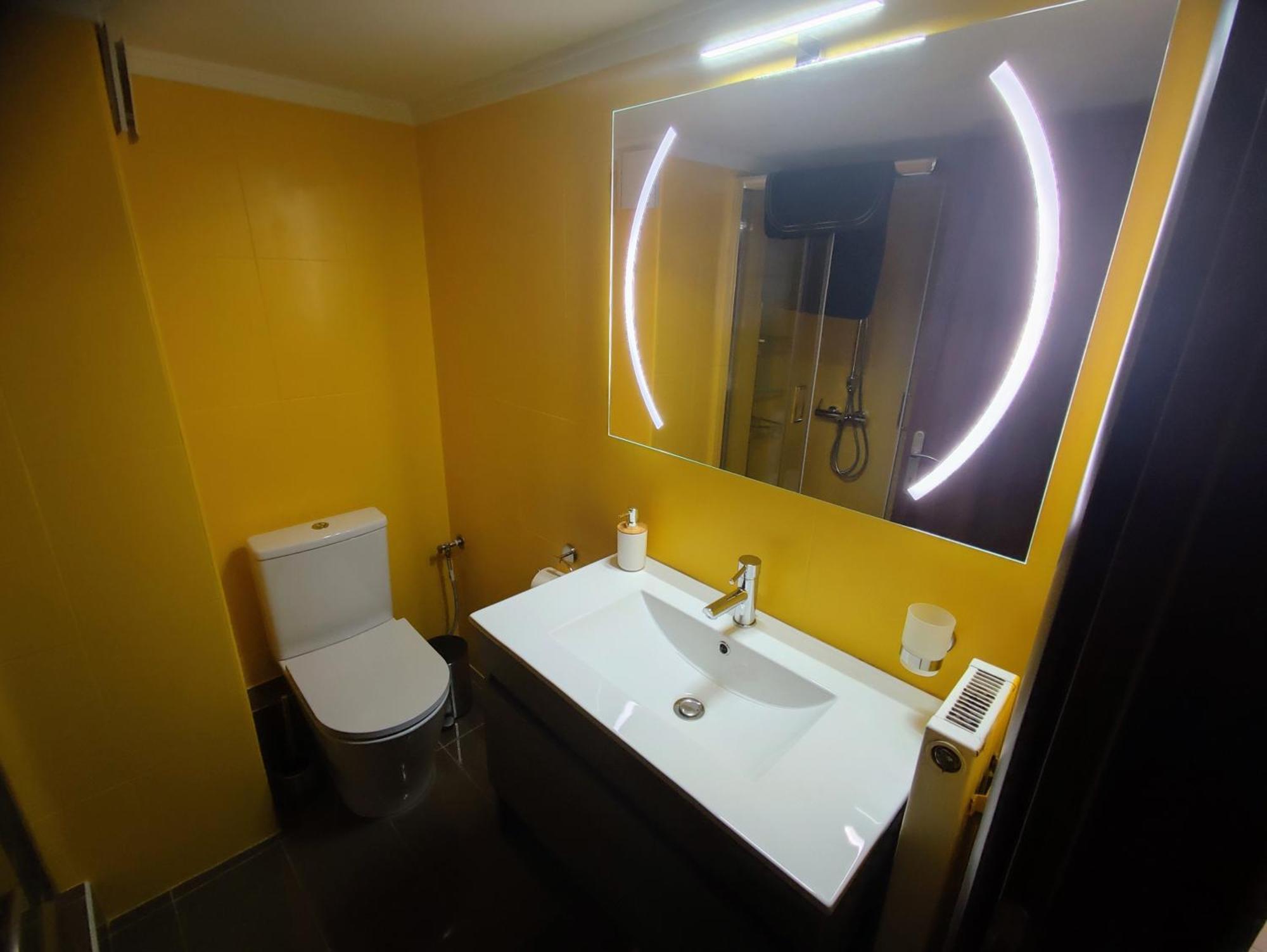 Cozy Apt! Friends & Family - Private Paid Parking Thessaloníki Eksteriør bilde